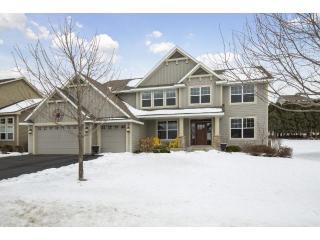 10631 Maple Blvd, Saint Paul, MN 55129-6268