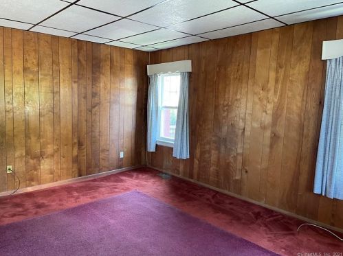 479 Commonwealth Ave, New Britain CT 06053-2404 exterior