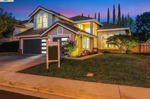 108 Pinnacle Ridge Ct, Danville, CA 94506-1319