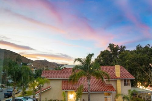 16187 Cousins Cir, Riverside CA  92503-0571 exterior