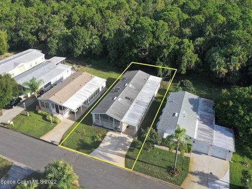 228 Kiwi Dr, Sebastian, FL 32976-2413