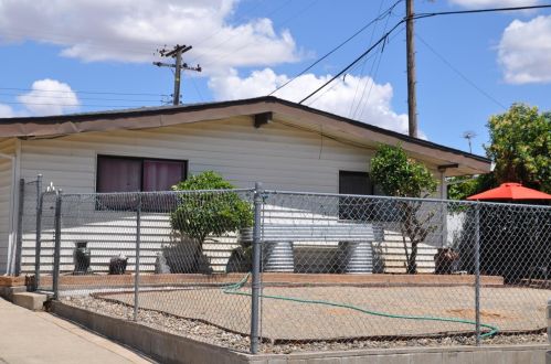 6565 Kemp Way, North Highlands, CA 95660-4027