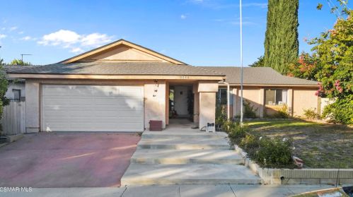 3543 Woodhaven St, Simi Valley, CA 93063-2517