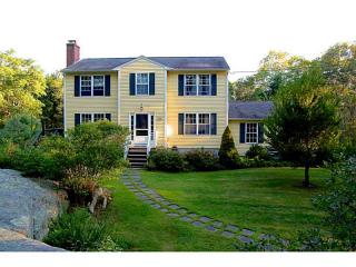 129 Deer Run Rd, Tiverton, RI 02878-2747