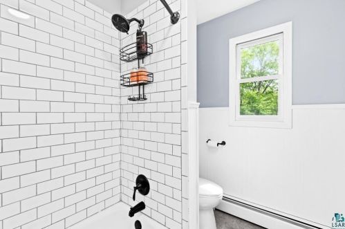 226 Howard Gnesen Rd, Duluth MN  55811-1667 exterior