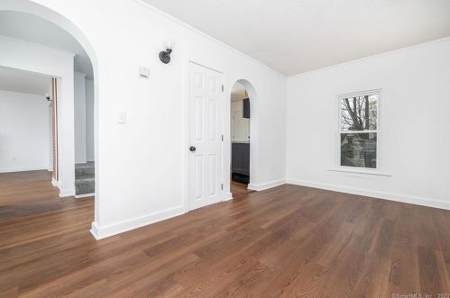 72 Division St, Norwich CT  06360-4628 exterior