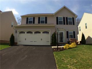 218 Long Ridge Dr, Moon Twp, PA 15108-4045