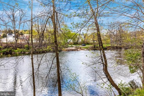 309 Williams Cir, Collegeville PA  19473-2344 exterior