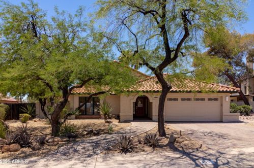 4557 Corral Rd, Phoenix, AZ 85044-5508