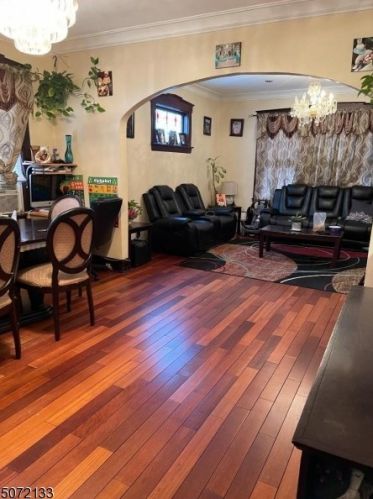 71 Knickerbocker Ave, Paterson NJ 07503-1410 exterior