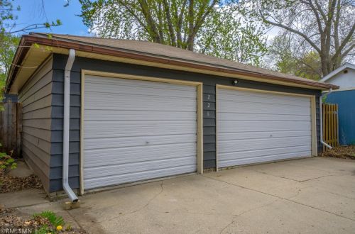 226 8th Ave, South Saint Paul MN  55075-2208 exterior