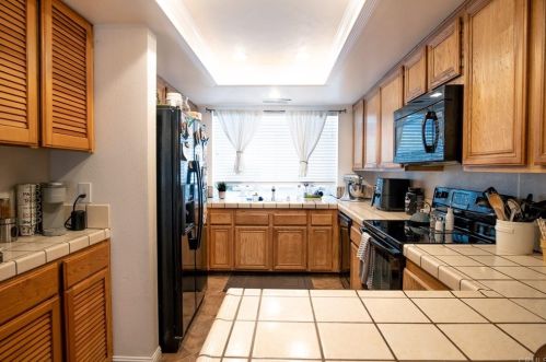 157 Bronze Way, Vista, CA 92083-4436
