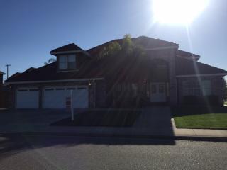 2282 Tiverton Way, Turlock, CA 95382-2901