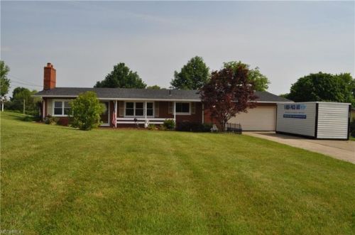 11087 Elton St, Harmon, OH 44662-9648