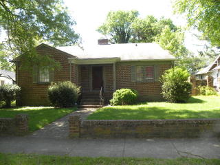 706 Washington Ave, Weldon NC  27890-1838 exterior