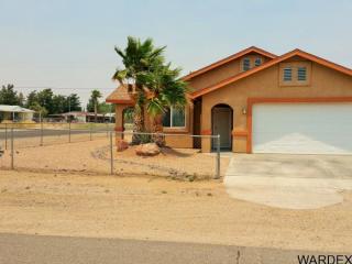 2245 Neal Ave, Kingman, AZ 86409-1847