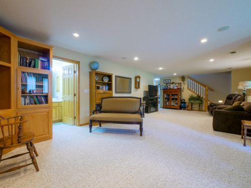 315 Country Club Rd, Melrose MN  56352-1516 exterior