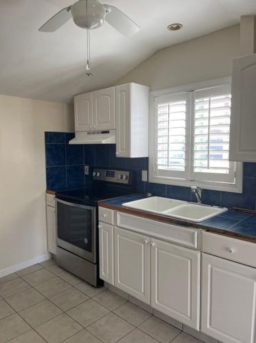 271 Great Island Rd, South Kingstown RI  02882-5626 exterior