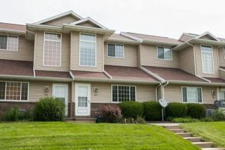 406 Kimberlite St, Tiffin IA  52340-9334 exterior