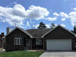 104 Fair Lawn Ct, Stephens City VA  22655-2395 exterior