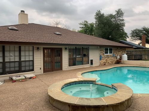 1424 Pr Wind Blvd, Stephenville TX  76401-2141 exterior
