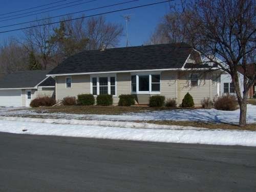 617 Westminster Ave, Minnetrista MN  55388 exterior