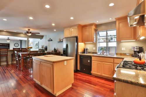 1645 Vireo Ave, Sunnyvale, CA 94087-5150