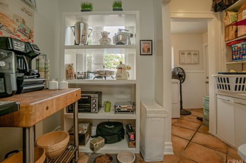 229 Euclid Ave, Long Beach CA  90815-2518 exterior