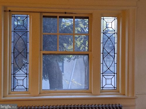 1339 Dekalb St, Norristown PA  19401-3403 exterior