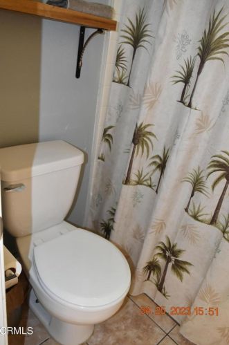 706 Princessa Dr, Oxnard CA  93030-7690 exterior