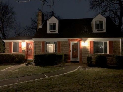 1568 Anderson Rd, Pittsburgh, PA 15209-1041