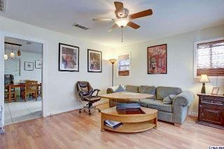137 Mendocino St, Altadena CA  91001-5142 exterior