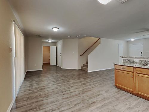 316 Falling Pine Dr, Conroe TX  77304-5027 exterior