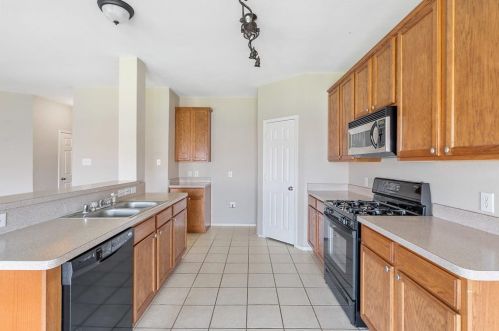 5804 Show Master Ln, Fort Worth TX  76179-2376 exterior