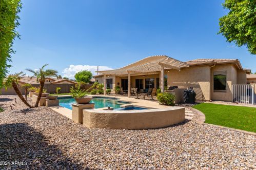 13227 Palo Verde Dr, Litchfield Park AZ  85340-7372 exterior