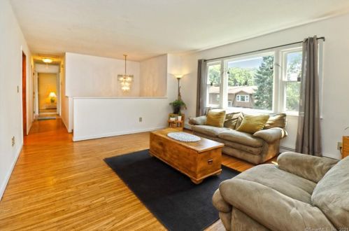 2 Behrle Dr, Ansonia CT  06401-2024 exterior