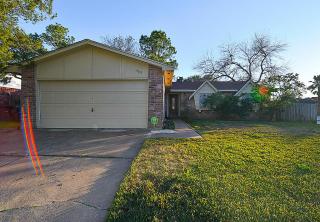 13823 Towne West Blvd, Sugar Land TX  77498-1658 exterior
