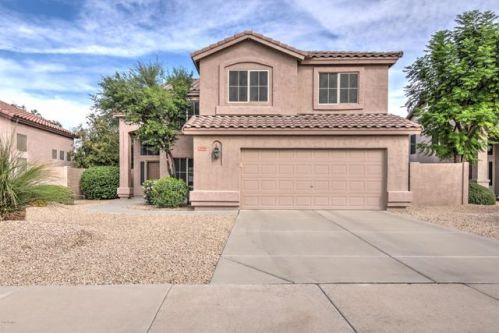 1052 Bruce Ave, Gilbert, AZ 85233-5249