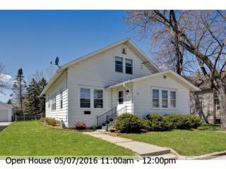 747 Powers St, Oshkosh, WI 54901-4656