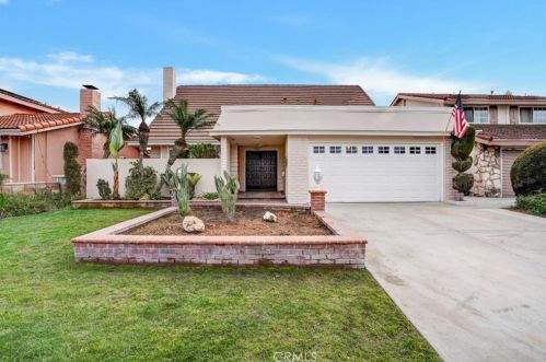 5042 Andrew Dr, Buena Park, CA 90623-1404