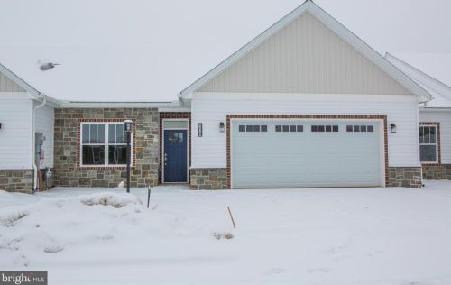 108 Cardinal Dr, Lees Cross Roads, PA 17257-9585