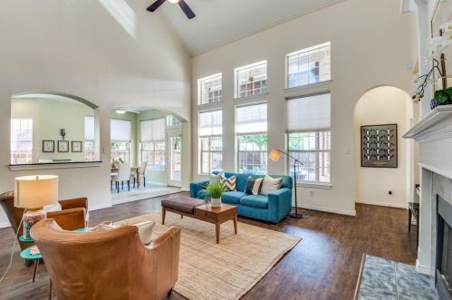 3405 Dorchester Ct, Lewisville TX  75022-4924 exterior