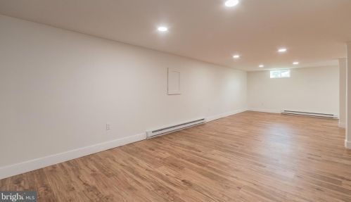 1642 Ox Rd, Edinburg VA  22824-3024 exterior