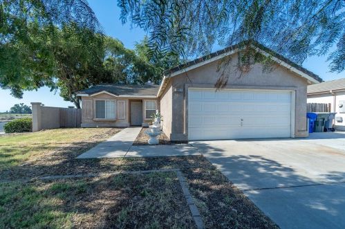 19511 Sanford Dr, Hilmar, CA 95324-9041