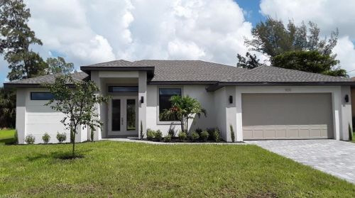 3904 21st St, Lehigh Acres, FL 33971-5605