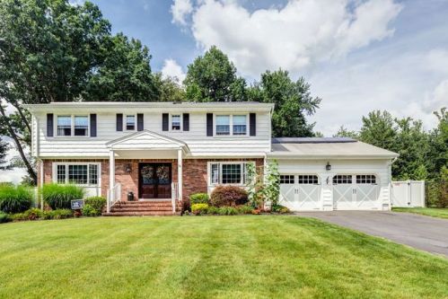54 Artillery Park Rd, Paterson, NJ 07512-1123