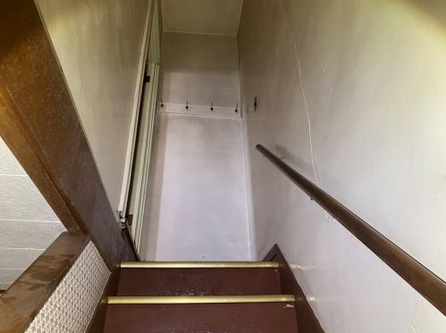 821 10th Ave, Whitaker PA  15120-1924 exterior