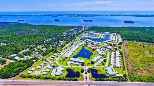 402 Grove Isle Cir, Vero Beach, FL 32962-8507