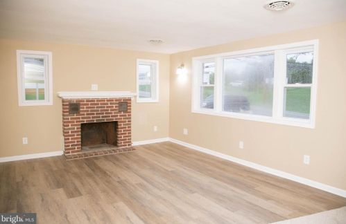 1655 Old Trail Rd, Etters PA  17319-9676 exterior