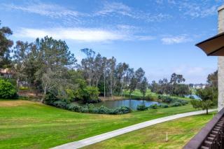 2505 Navarra Dr, Carlsbad CA 92009-7012 exterior